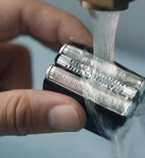 五刀头电动剃须刀头怎样清洗,米家电动剃须刀怎么清洗