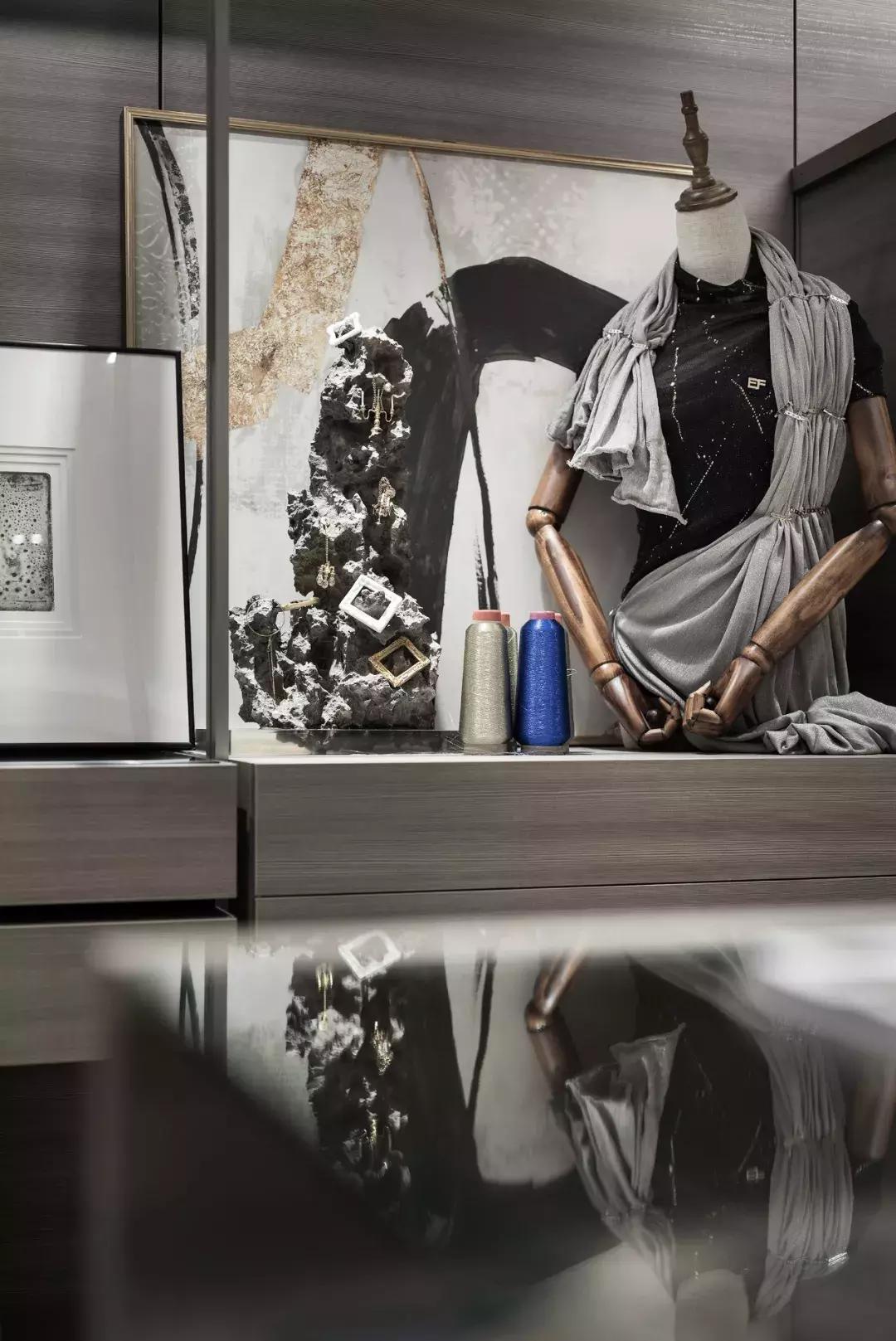 深圳1.5个亿的房子,深圳600万左右的楼顶复式