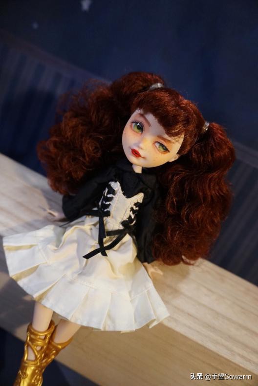 木偶娃娃的奇妙世界,胶皮人偶