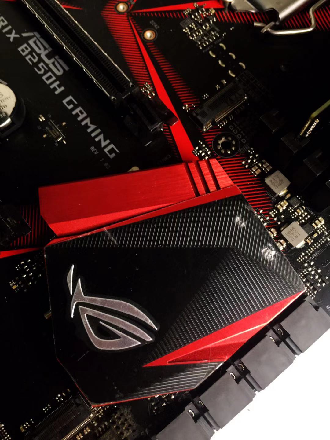 华硕哪款主板值得入手,华硕主板哪一款最值得入手