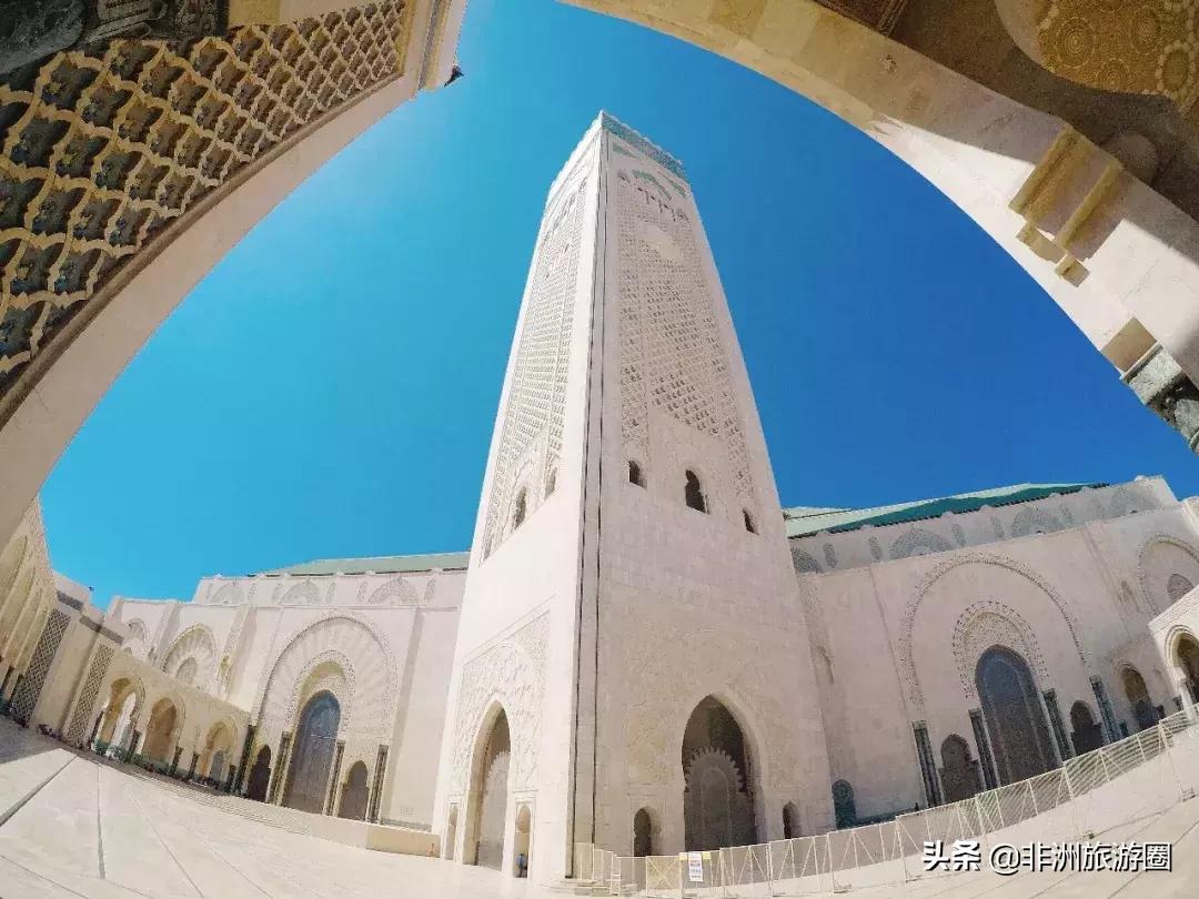 比欧洲便宜比希腊小众梦幻，这个免签的童话故事现实地千年摩洛哥