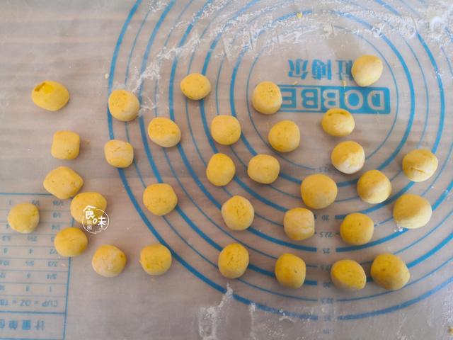 这几种食物女人越吃越漂亮,这道菜润肤美肤常吃让你青春永驻