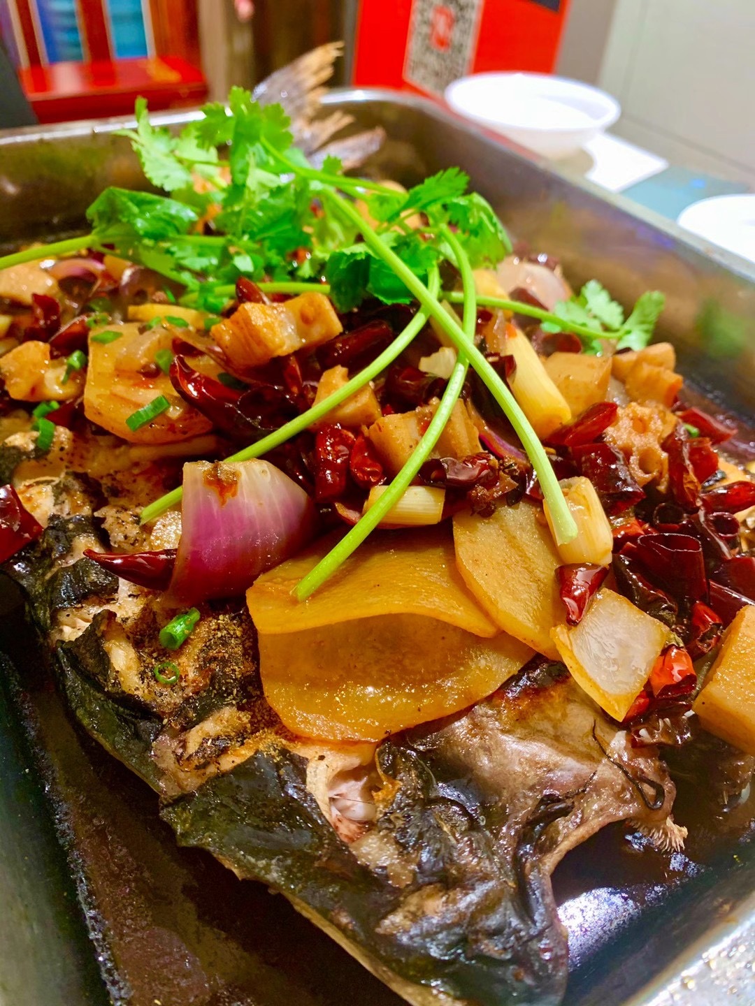 重庆万州烤鱼20年老店,谭记万州烤鱼沙坪坝总店