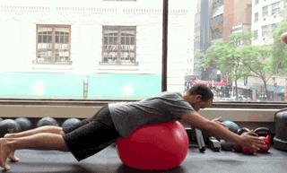 4个拉伸动作——YTWL字母运动,改善体型气质,提高健身效果