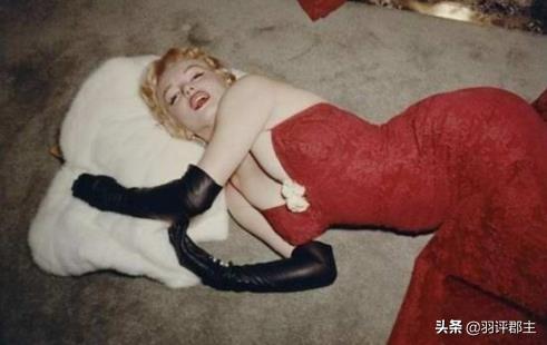 落入凡间的性感天使，36岁香消玉殒