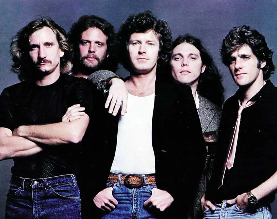 鼓手在乐队中c位,鼓手殿堂级