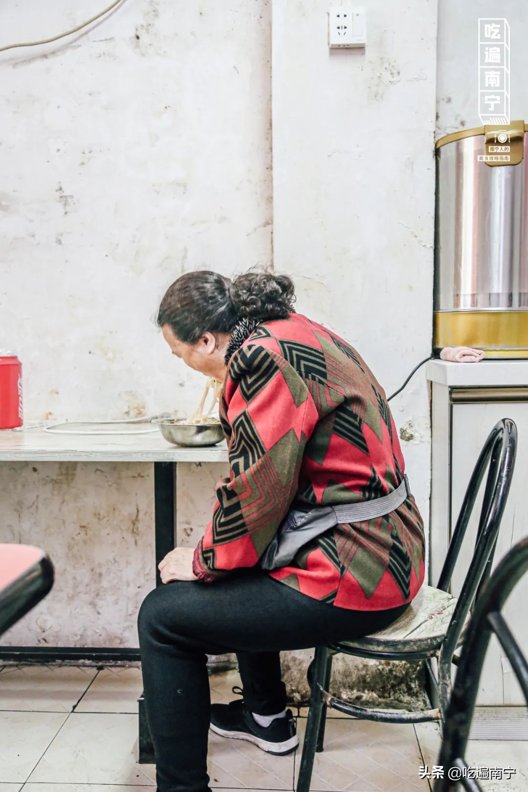 这碗桂林米粉不对劲，南宁人吃没毛病，桂林人看了一直骂