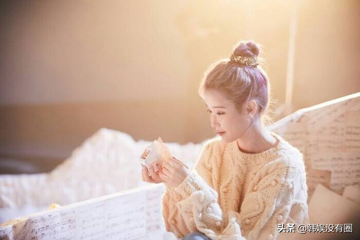 iu李知恩和粉丝,中国粉丝给iu李知恩唱歌