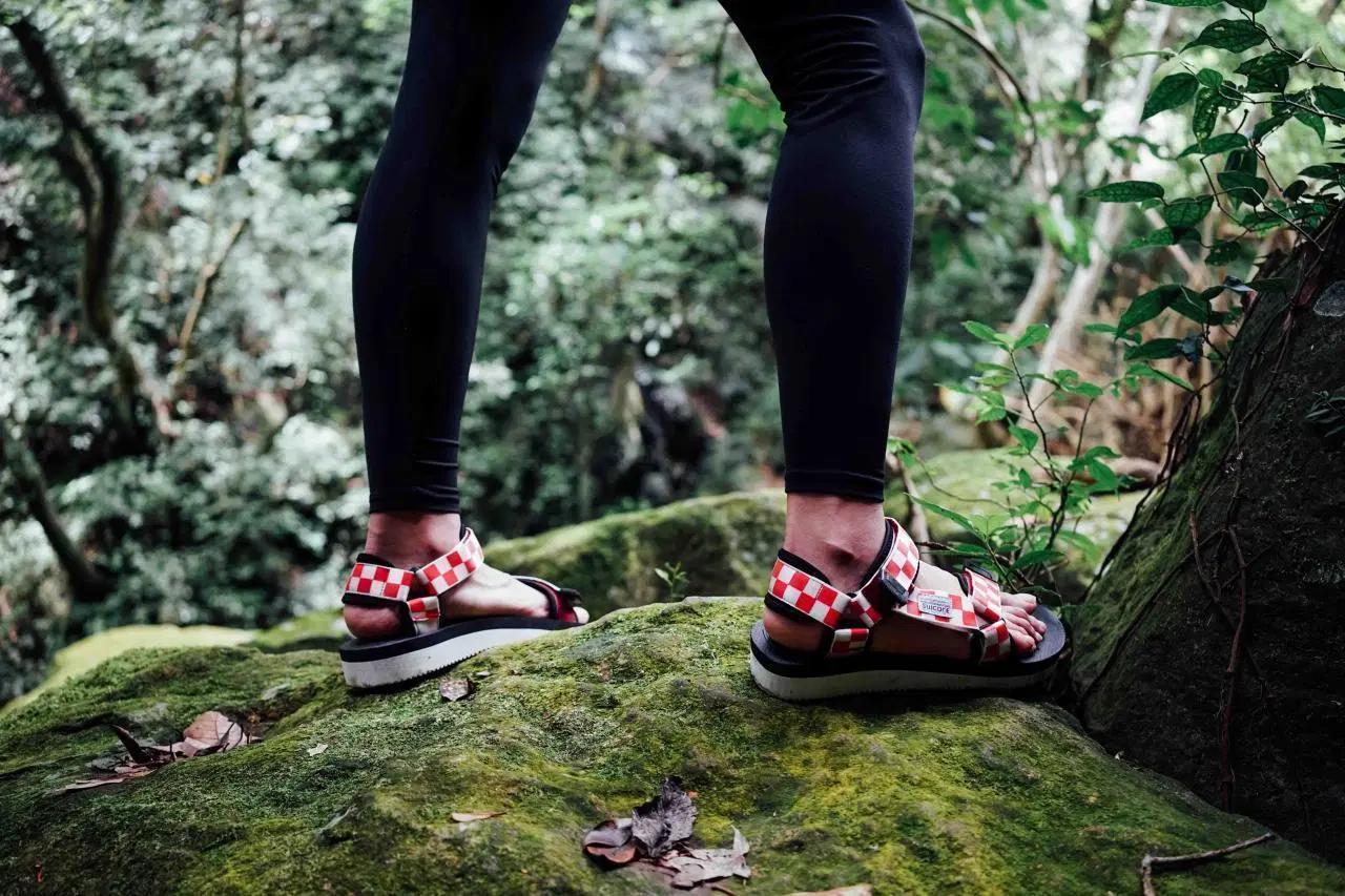 选自己适合的凉鞋,source户外凉鞋