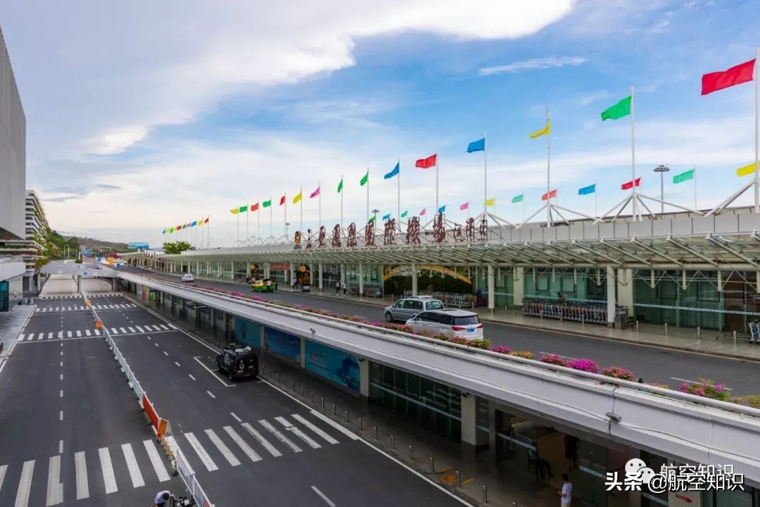 25年后再次回到陌生又熟悉的地方,我们即将到达三亚凤凰国际机场