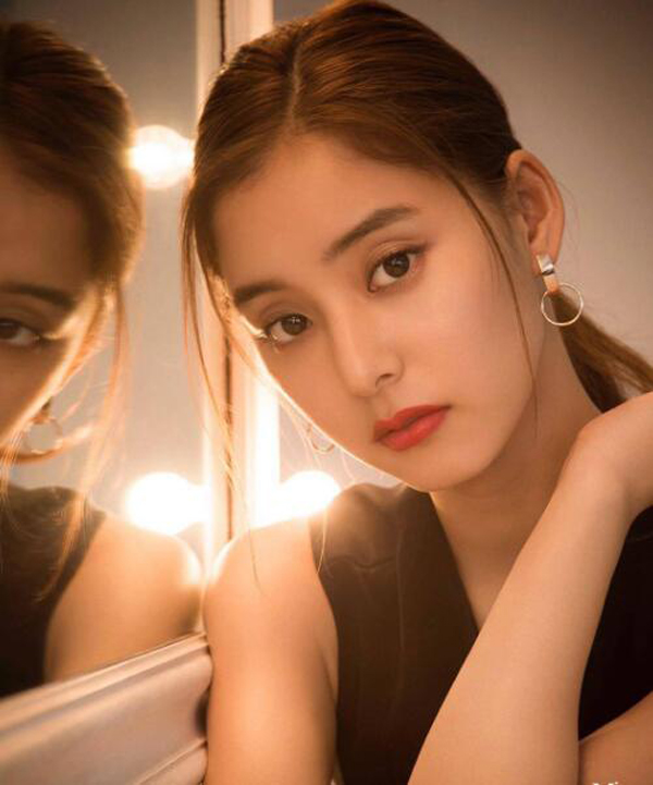 40岁减龄法式妆容,40岁复古妆容