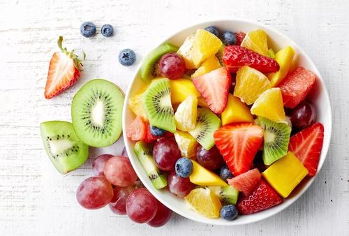 头发稀少怎么能防脱发,头发稀疏的补救方法假发