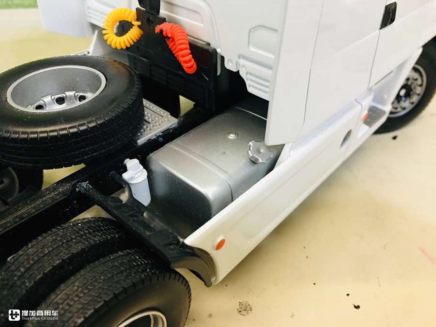 乘龙t7l600马力长头生活舱落地价,乘龙t7卡车最新款