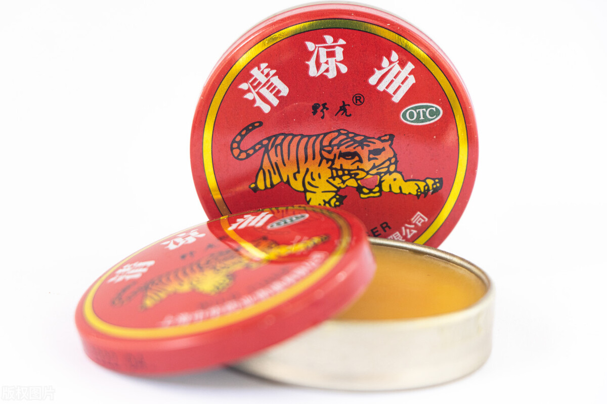 夏天垃圾桶里有虫子怎么办?这4个防虫小妙招,值得学习