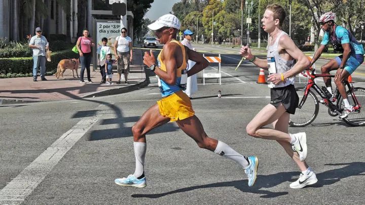 改善途中跑的高效训练方法,怎样才能轻松跑和延长耐力跑时间