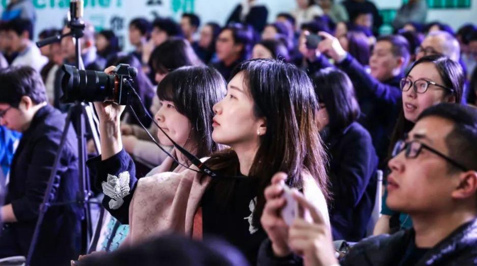 现在直播行业很赚钱吗,直播收入最高的主播