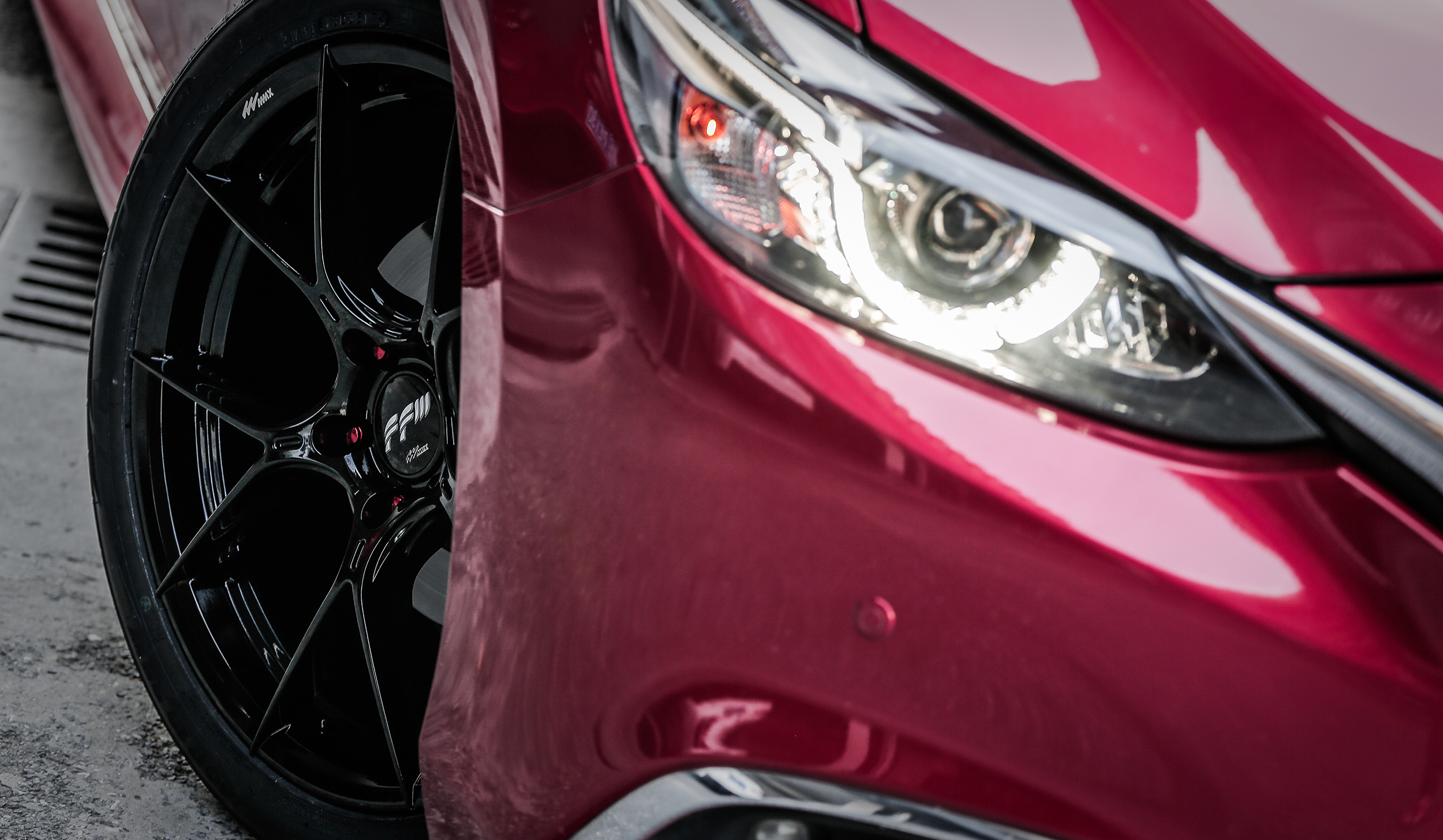 阿特兹19寸轮毂容易坏吗,阿特兹19寸轮毂可以换235的胎吗