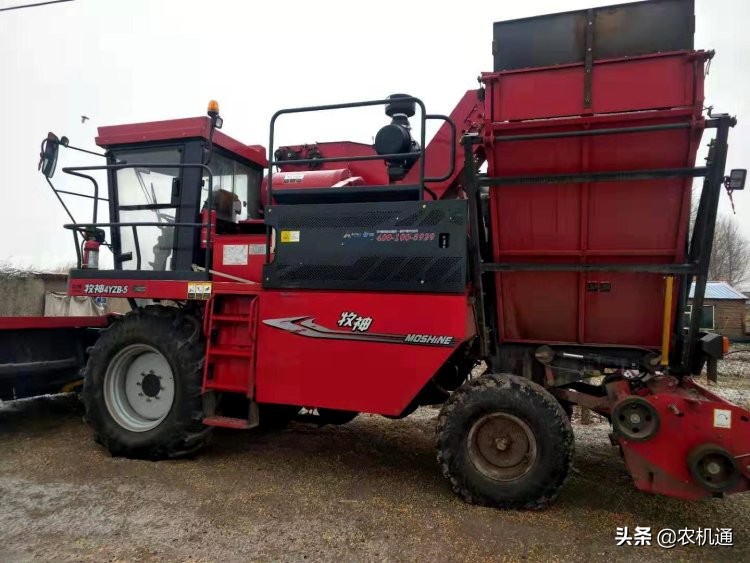 2万元左右的玉米收获机,玉米收获机械设备有哪些
