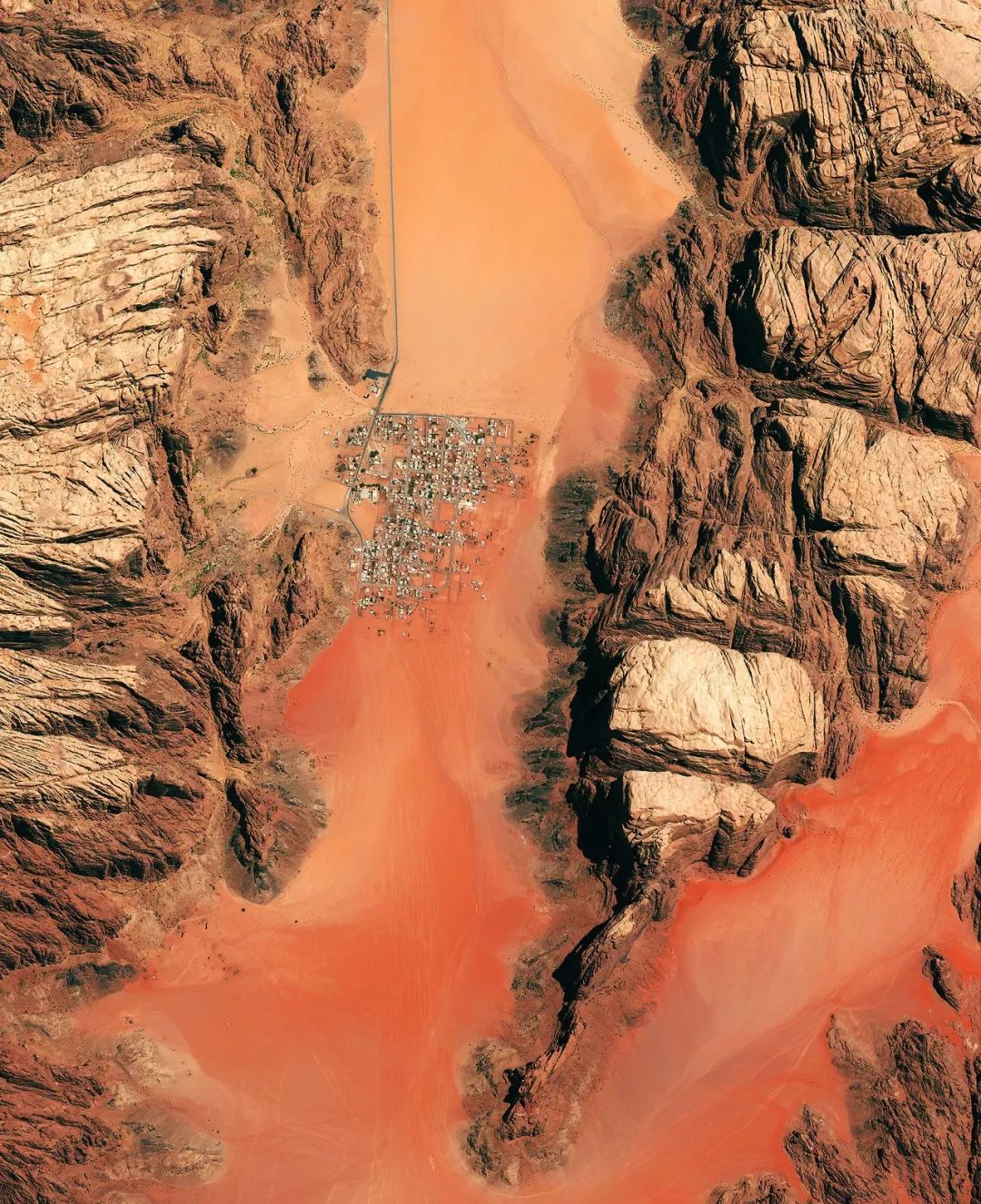 从太空看地球的一年四季真实面貌,上帝视角俯瞰我们的地球是怎样的