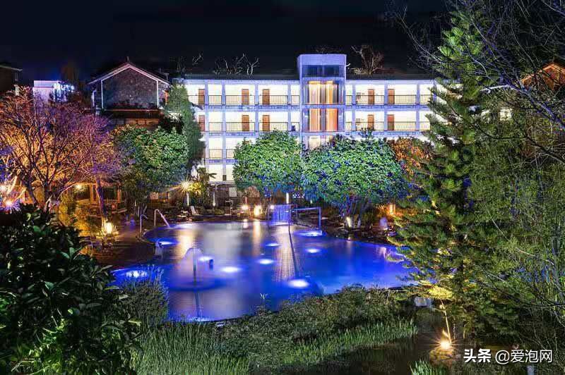 大理深度游野温泉,大理洱海边温泉推荐