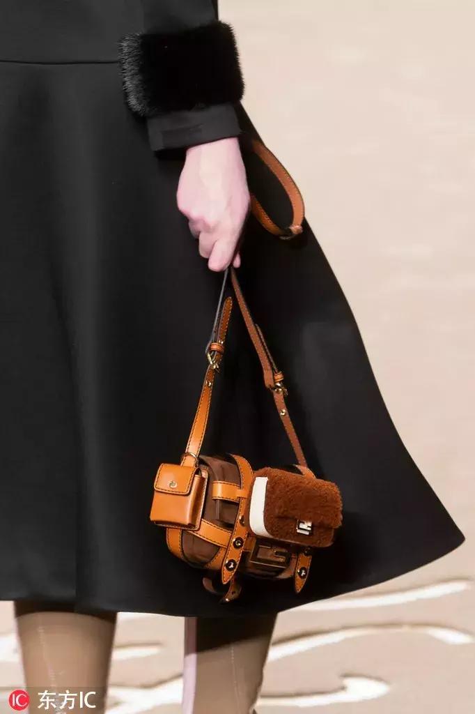 粉色打底适合什么颜色的外套,最适合女生的颜色