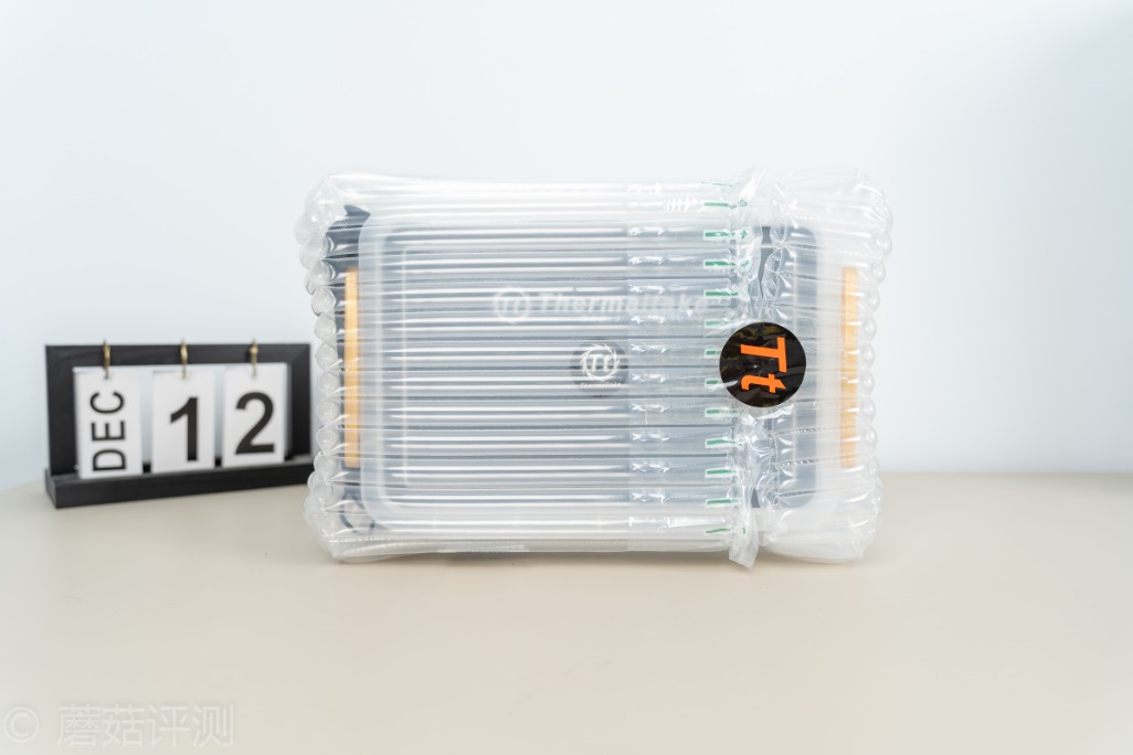 输出稳定，安静高效、Tt（Thermaltake）GT650W金牌全模组电源