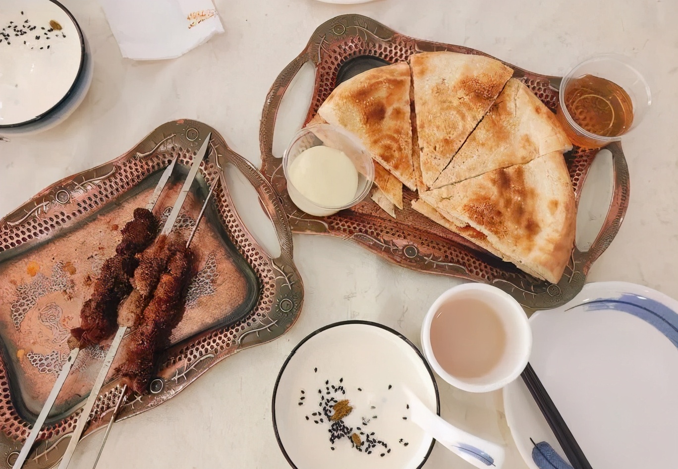 新疆大盘鸡必吃十大特色菜,南北疆美食大盘鸡