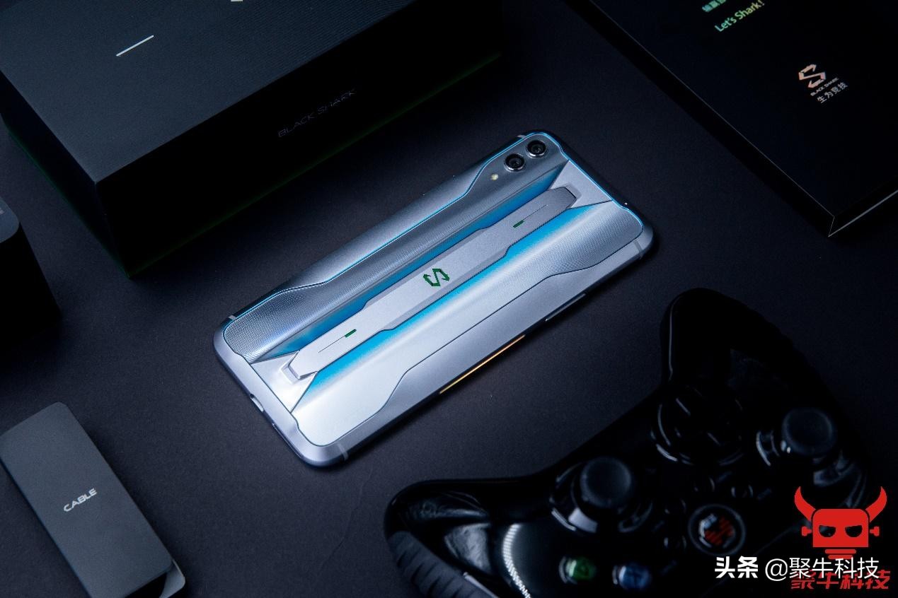 黑鲨游戏手机2pro上手体验,黑鲨手机2pro游戏体验