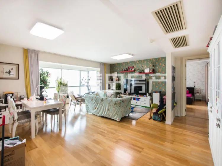 季景沁园风景,季景沁园位置