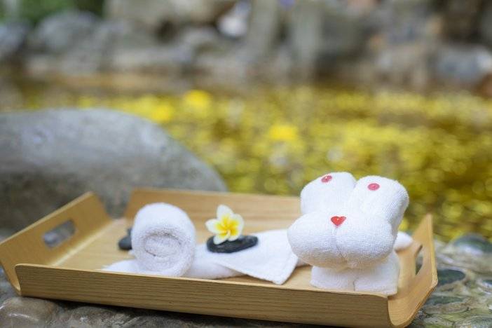 昆明弥勒温泉推荐,弥勒湖泉温泉五一