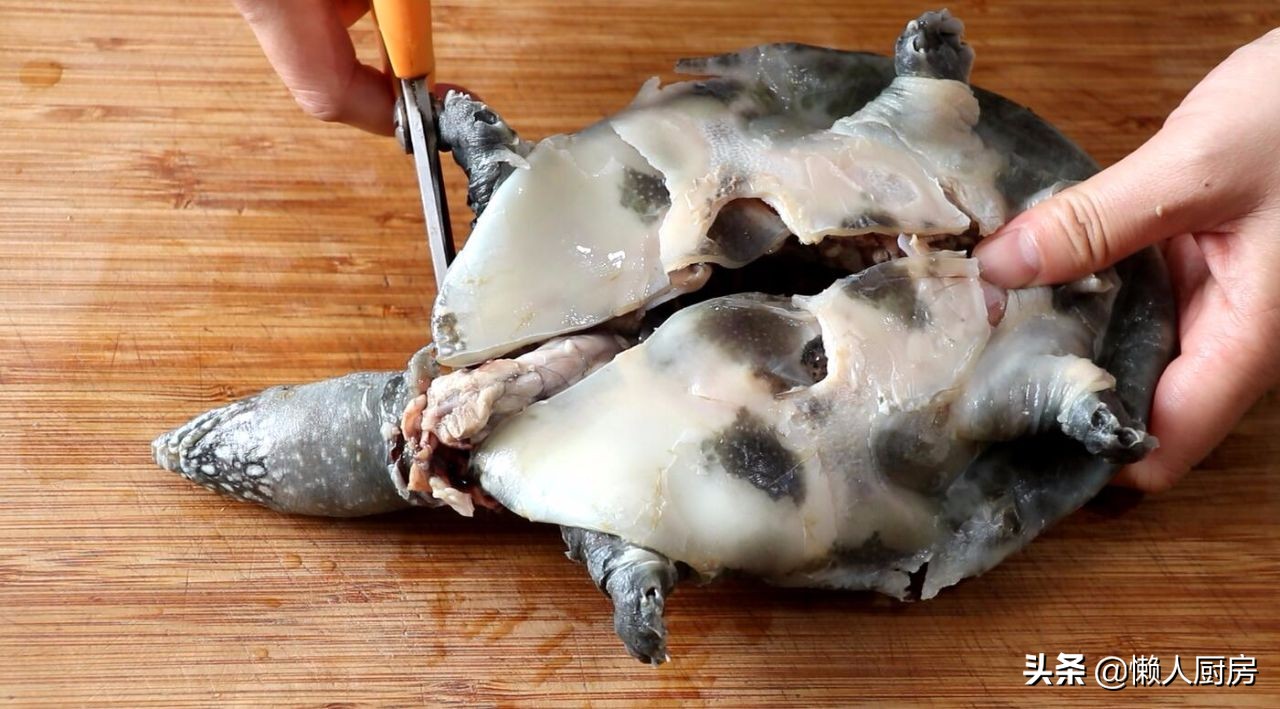 烧鱼籽鱼泡要焯水吗,甲鱼籽家常做法