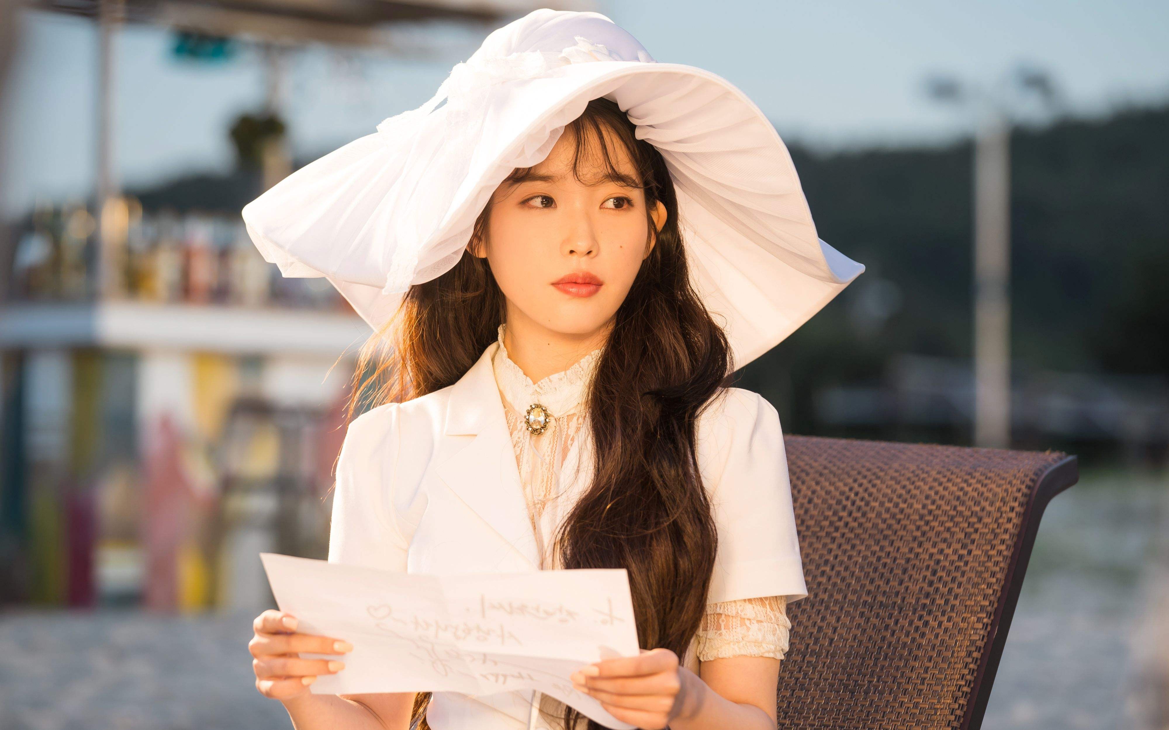 根据脸型设计发型减龄小脸好打理,发型设计与脸型搭配干练马尾