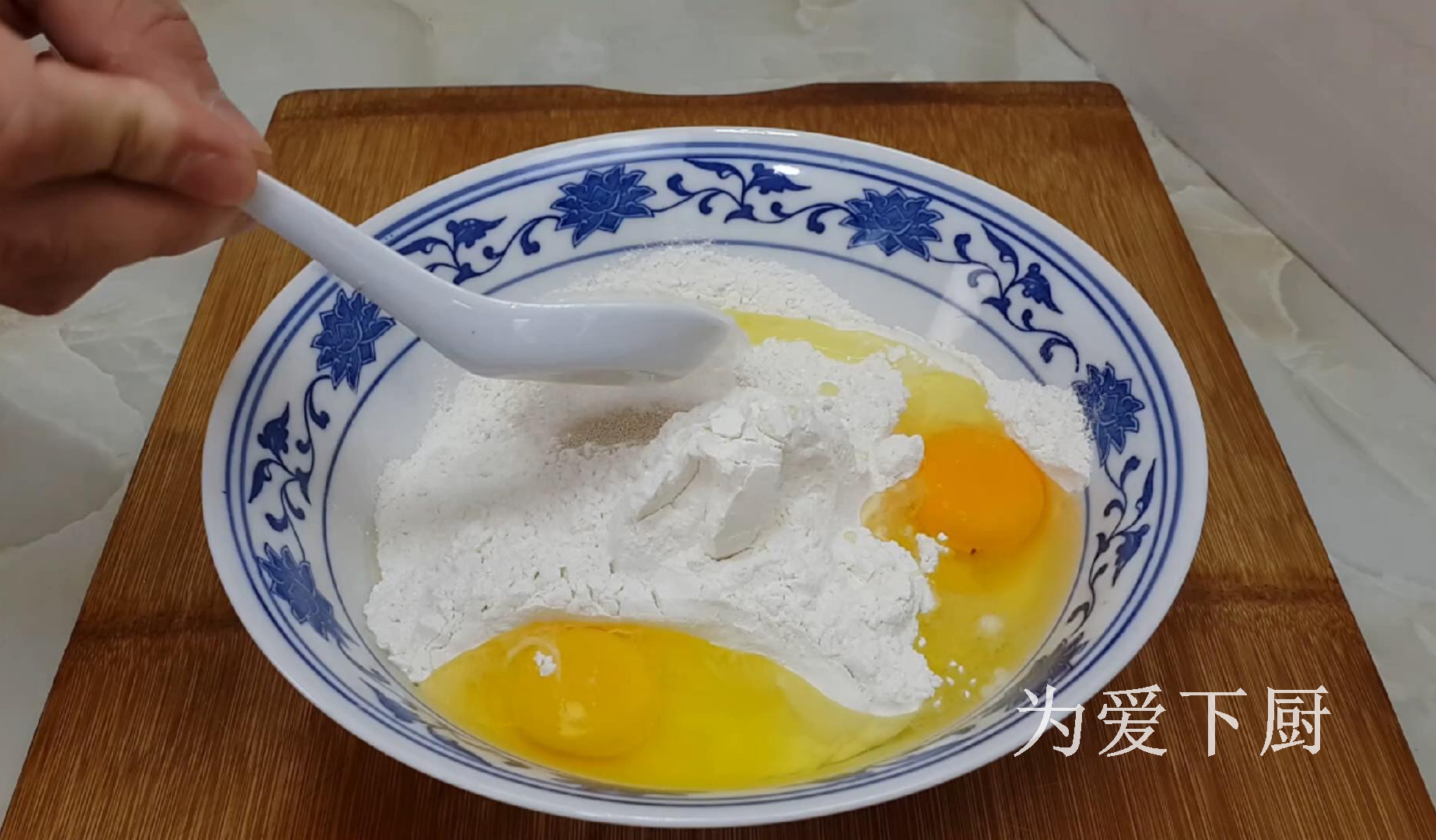 面包最简单教程,面包怎么卷好吃又简单