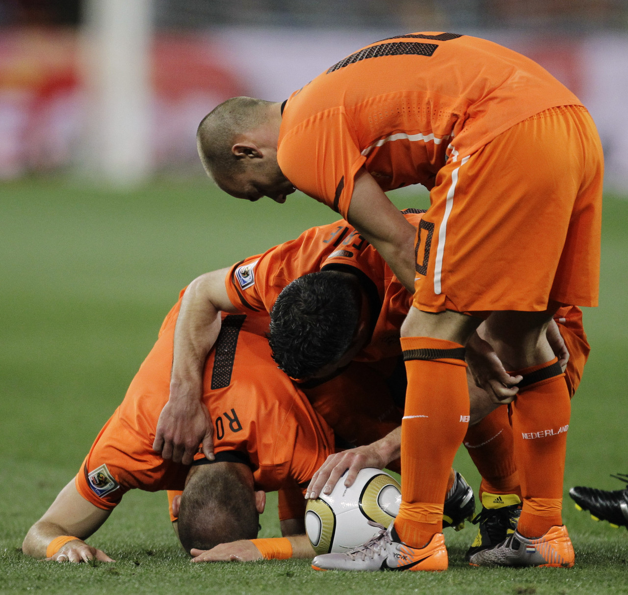 2019不得不说的再见:那橙衣飘飘的年代