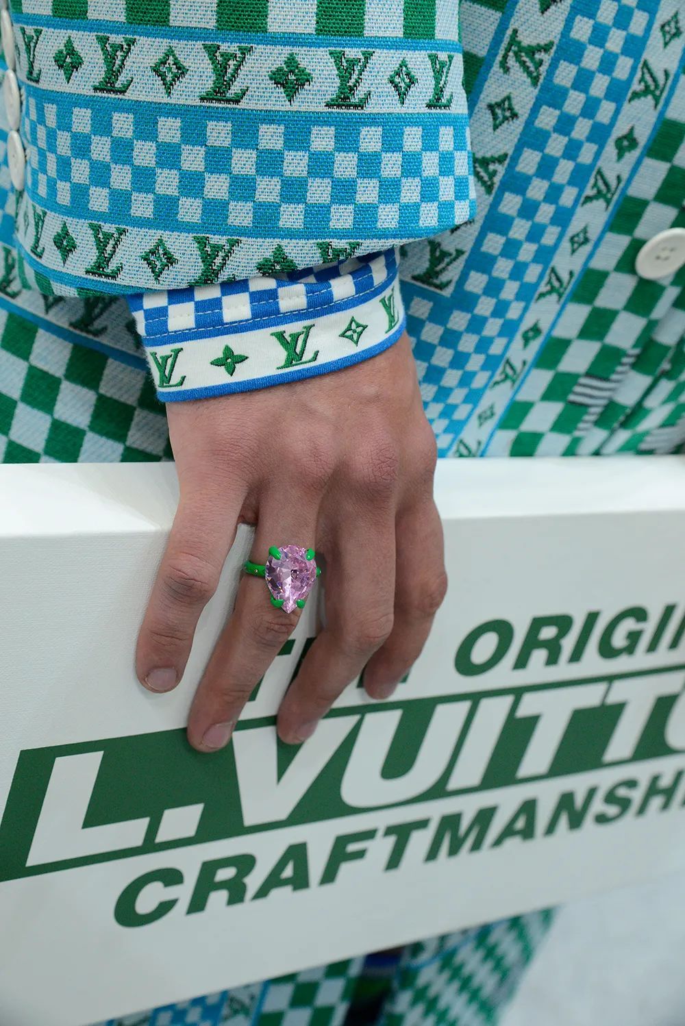 virgil在lv有多成功,virgil设计哪些lv经典产品