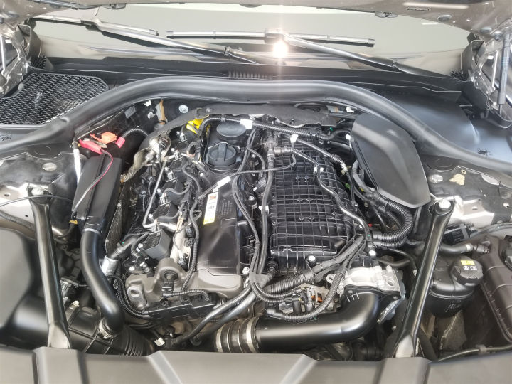 71万宝马6系,30万买宝马740哪一年