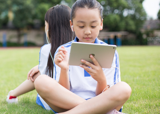 礼遇开学季好礼送不停,开学焕新季下单送好礼
