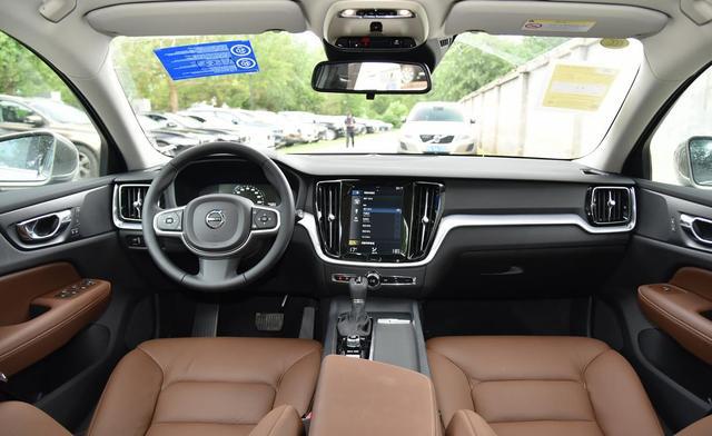 沃尔沃v60什么时候入手最合适,沃尔沃v60试驾386匹马力