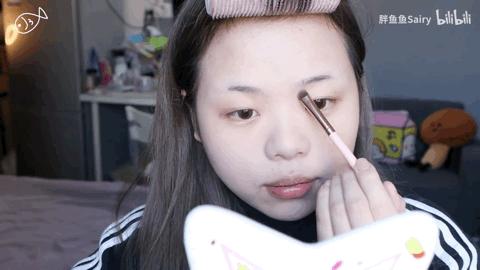 塌鼻梁低三根如何变成高鼻梁,鼻梁低怎么弄才好看