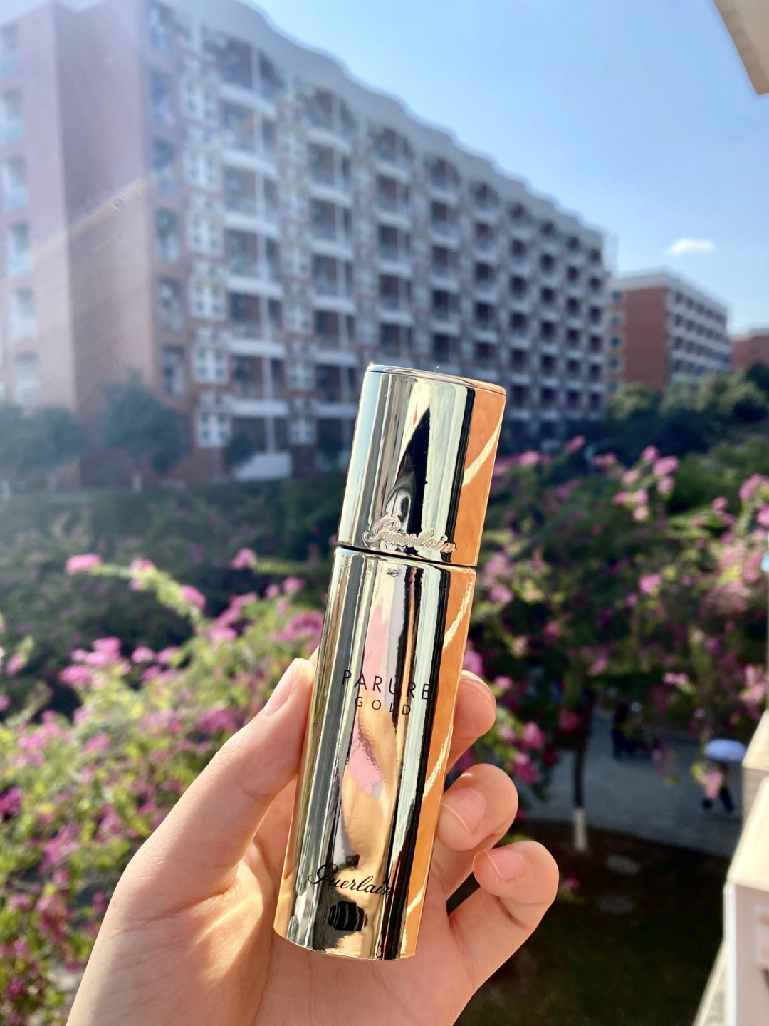 持久遮瑕又水润的粉底液推荐大牌,好用的粉底液排行榜遮瑕国货