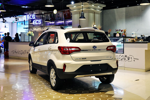 7万至8万纯电新能源车续航400公里,代步新能源汽车性价比最高2023款