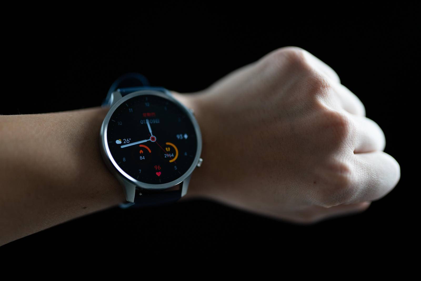 小米手表color上手体验,小米手表color运动版科技美学测评