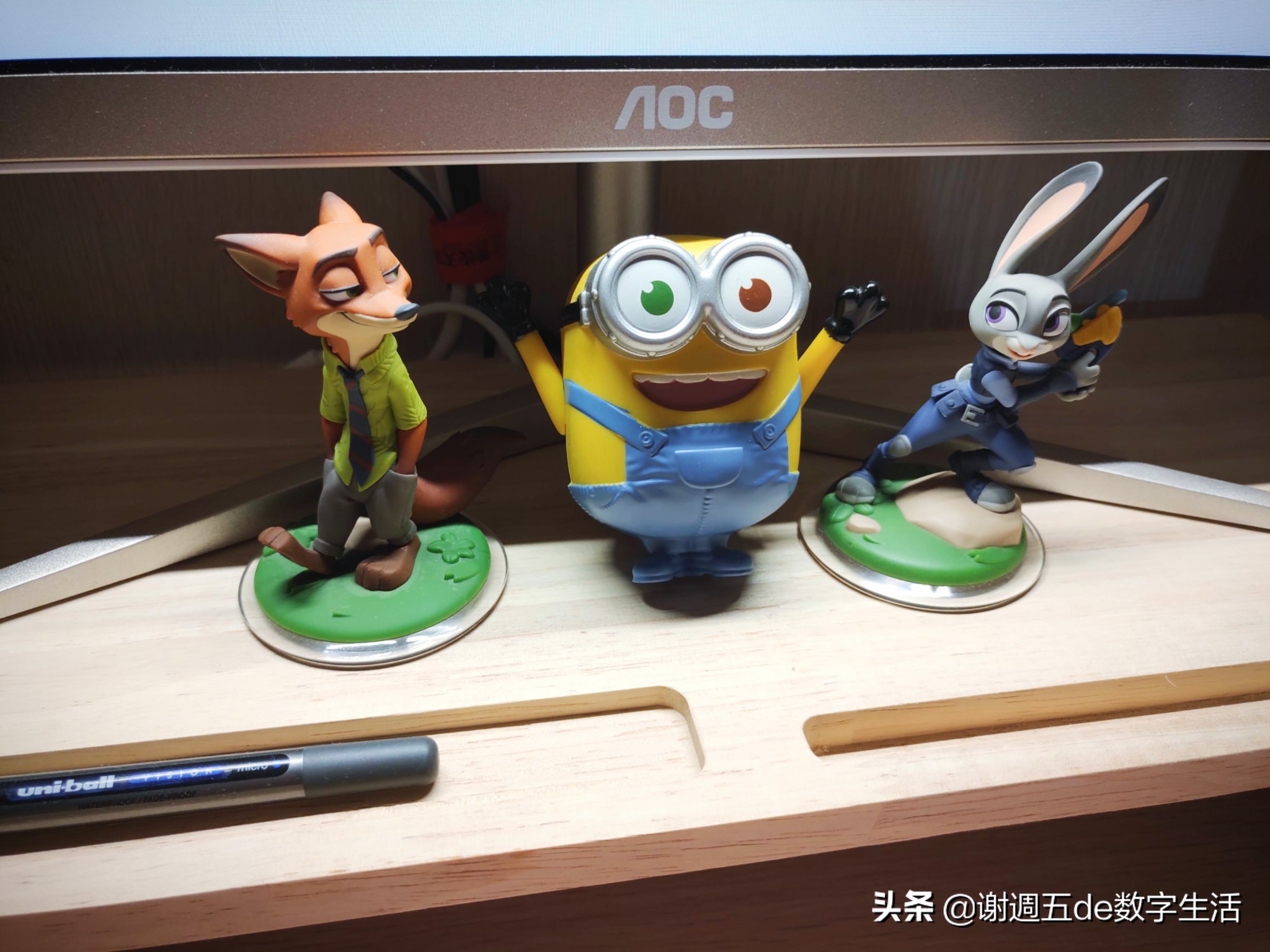 100x50x75厘米的书桌,书桌100x50