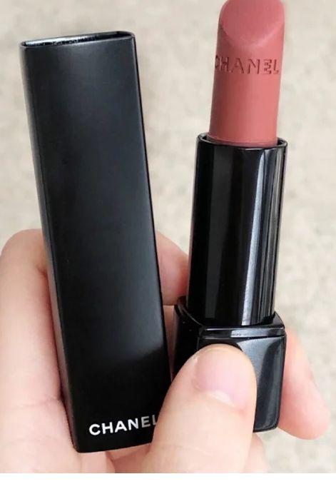 香奈儿口红495支的哪个颜色最好看,黄黑皮香奈儿口红58试色