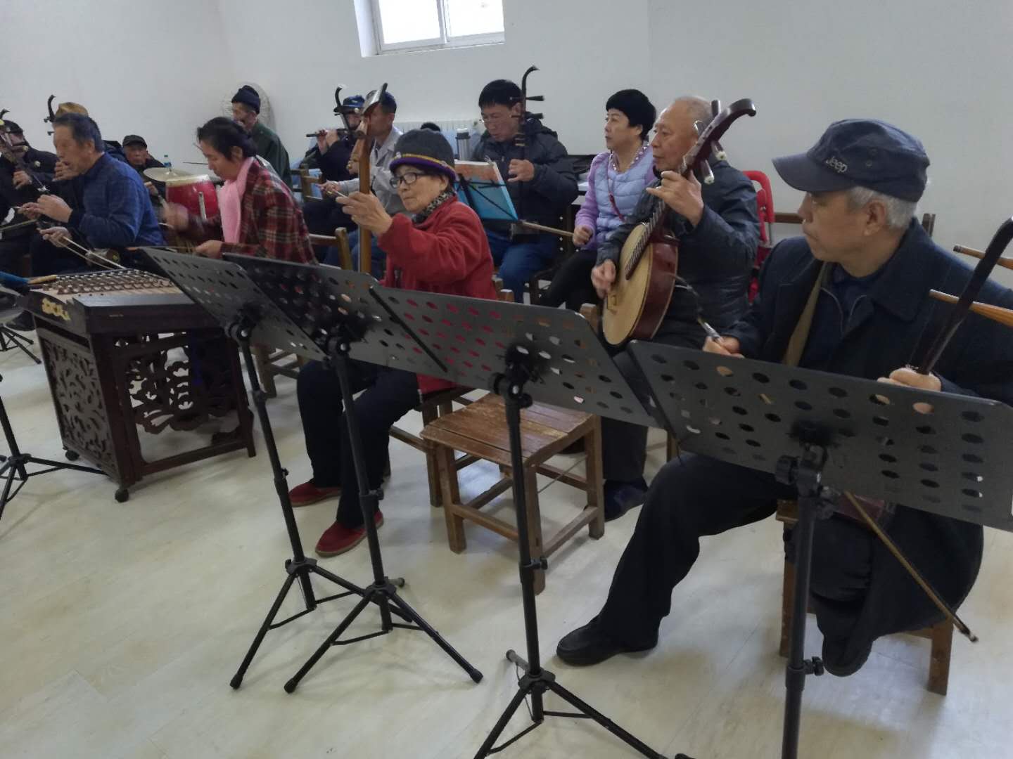 养老服务中心为老人打造幸福家园,养老服务让老人安享幸福