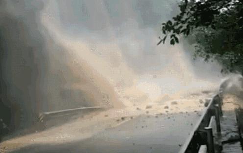 草根书法家叶根友,写了中国“梦”,马云电影《功守道》由他题字