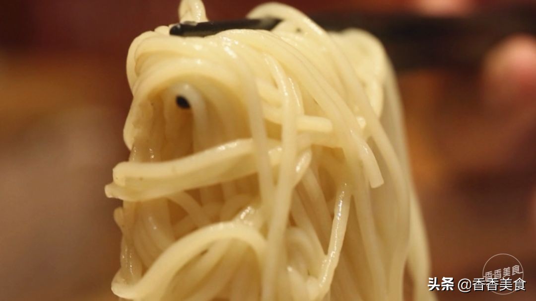 日式拉面溏心卤蛋,日式拉面的灵魂是溏心蛋吗