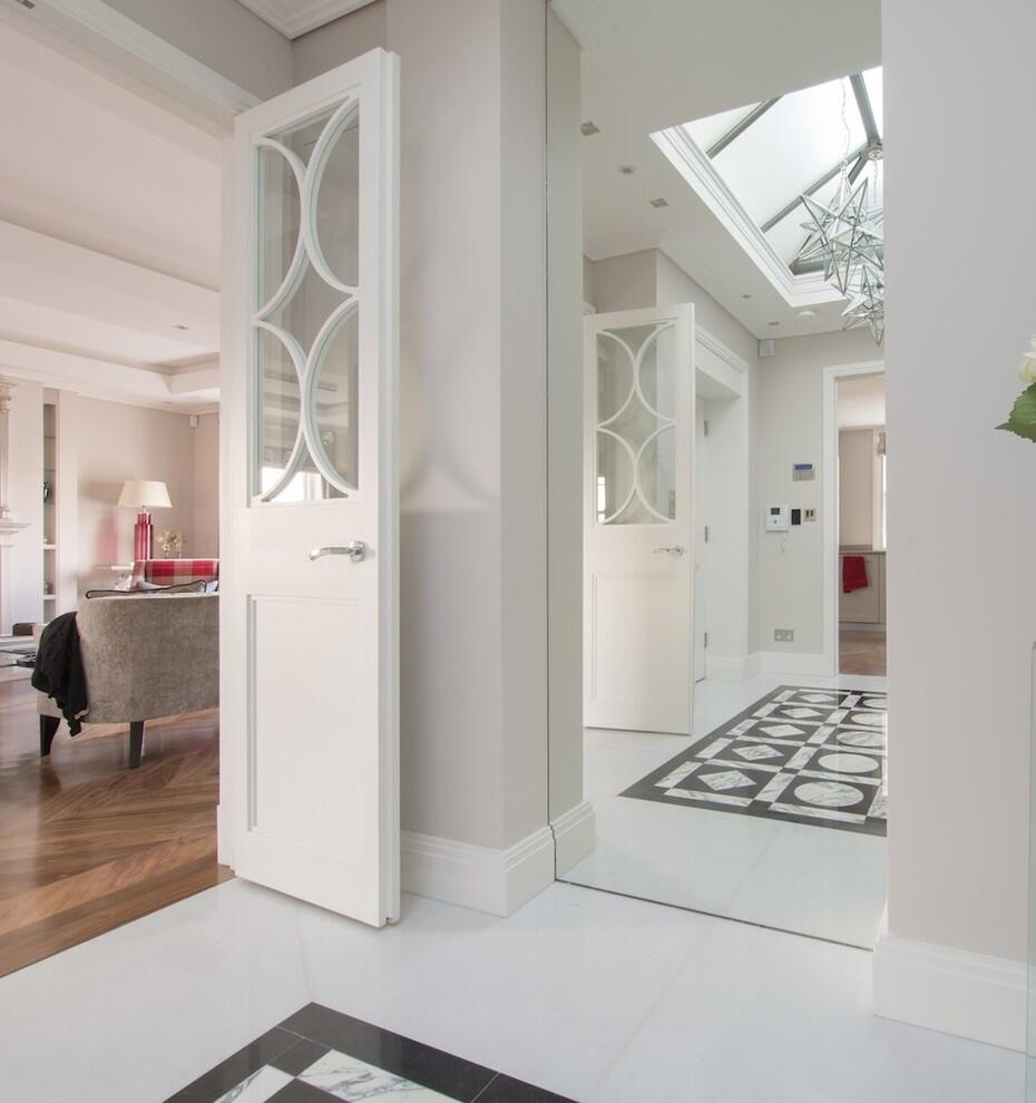 踢脚线和地板之间缝隙太大,踢脚线缝隙大是不是油漆工责任