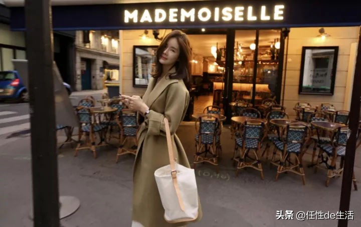 韩国女明星穿的衣服曝光,韩国女明星的衣服都是从哪里买的