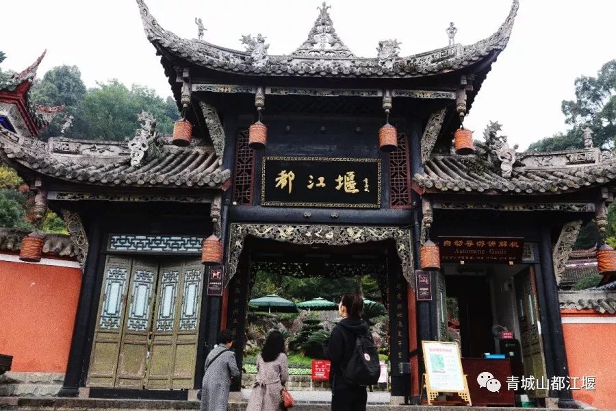 在古村落拍照怎么摆姿势好看,在古堰拍照姿势